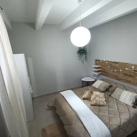 Maison La Reggia Lägenhet *